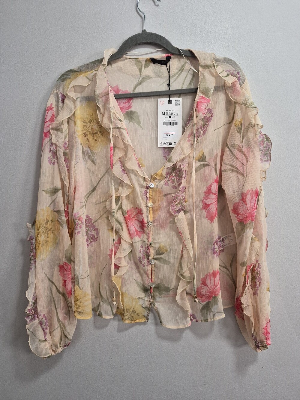 Zara NWT Sheer Floral Chiffon Ruffle Blouse Size Medium